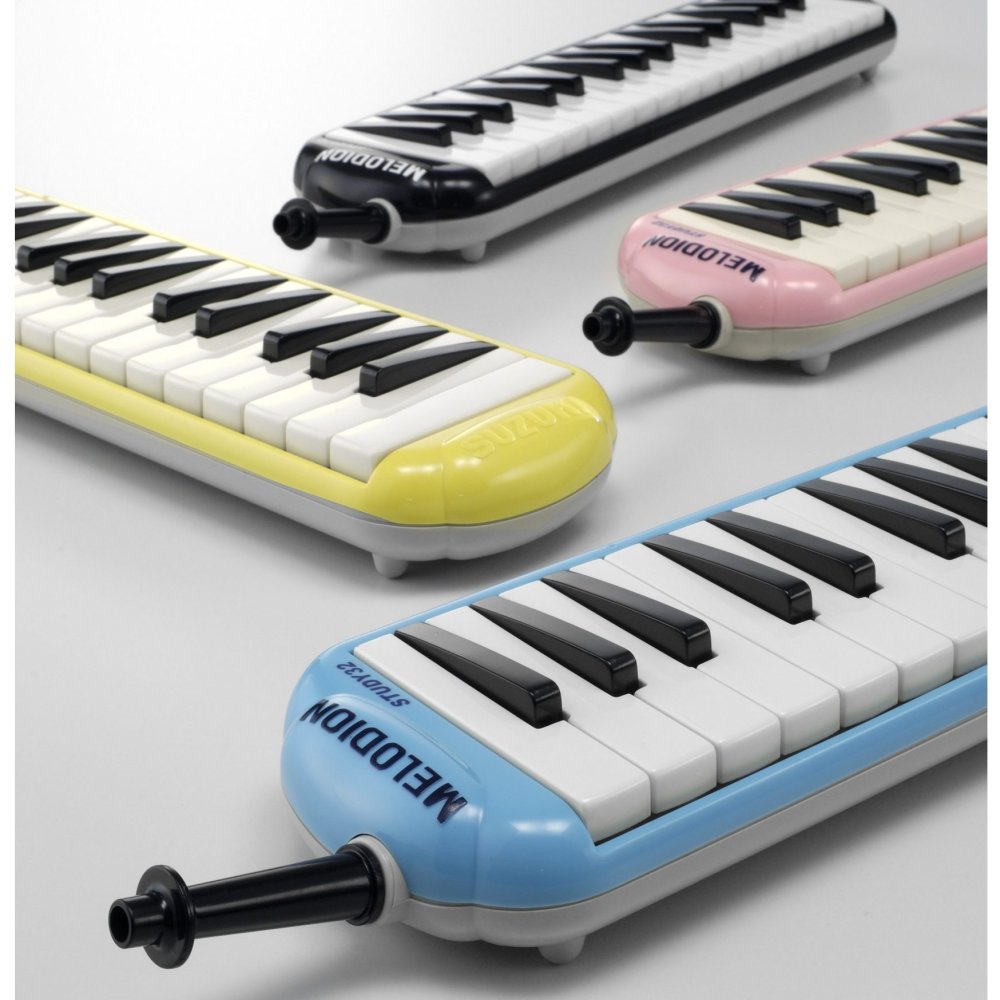 Melodica Suzuki Amarillo 32 Teclas Con Estuche Rigido